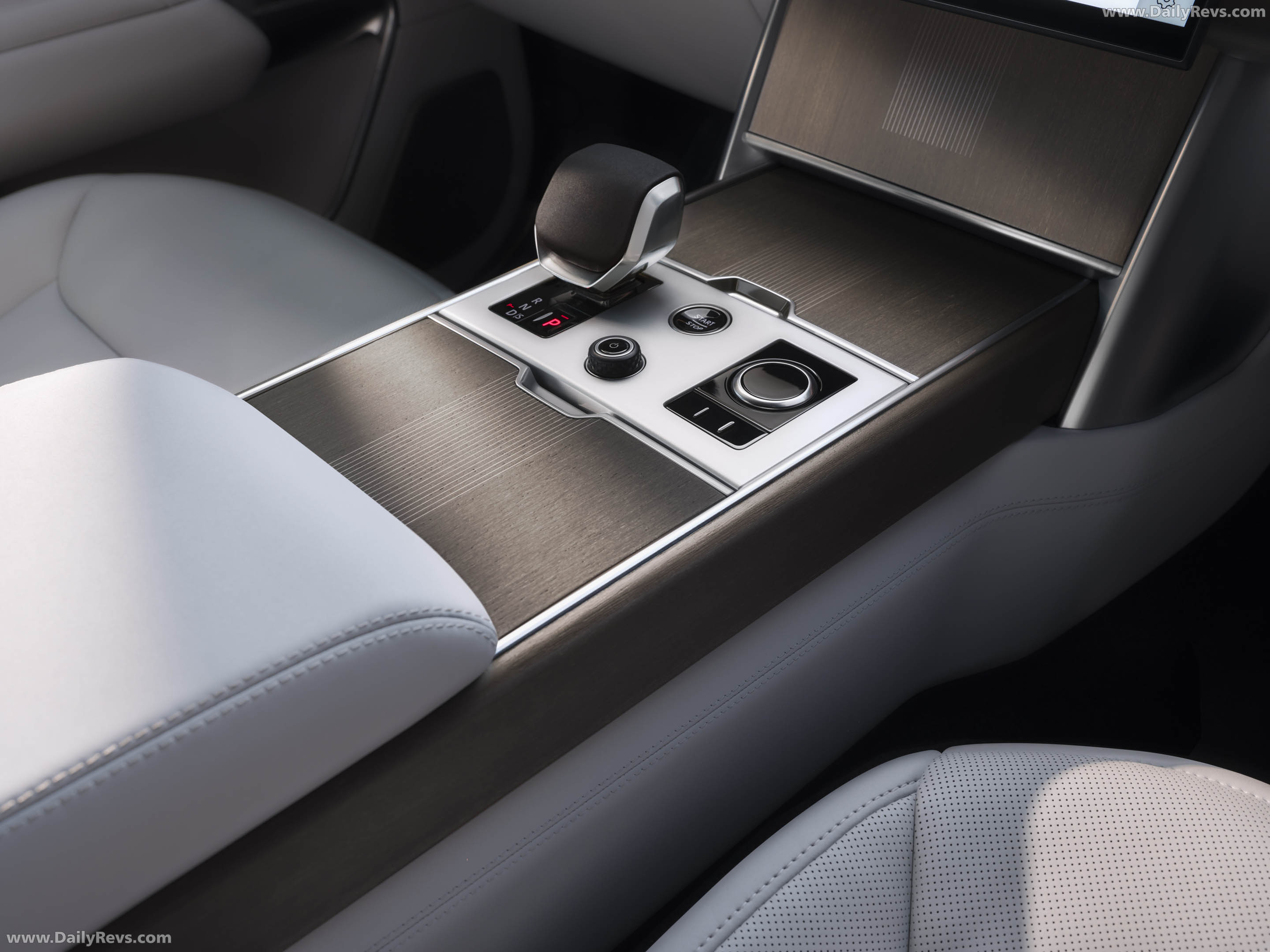2027 Land Rover Range Rover Electric Interior